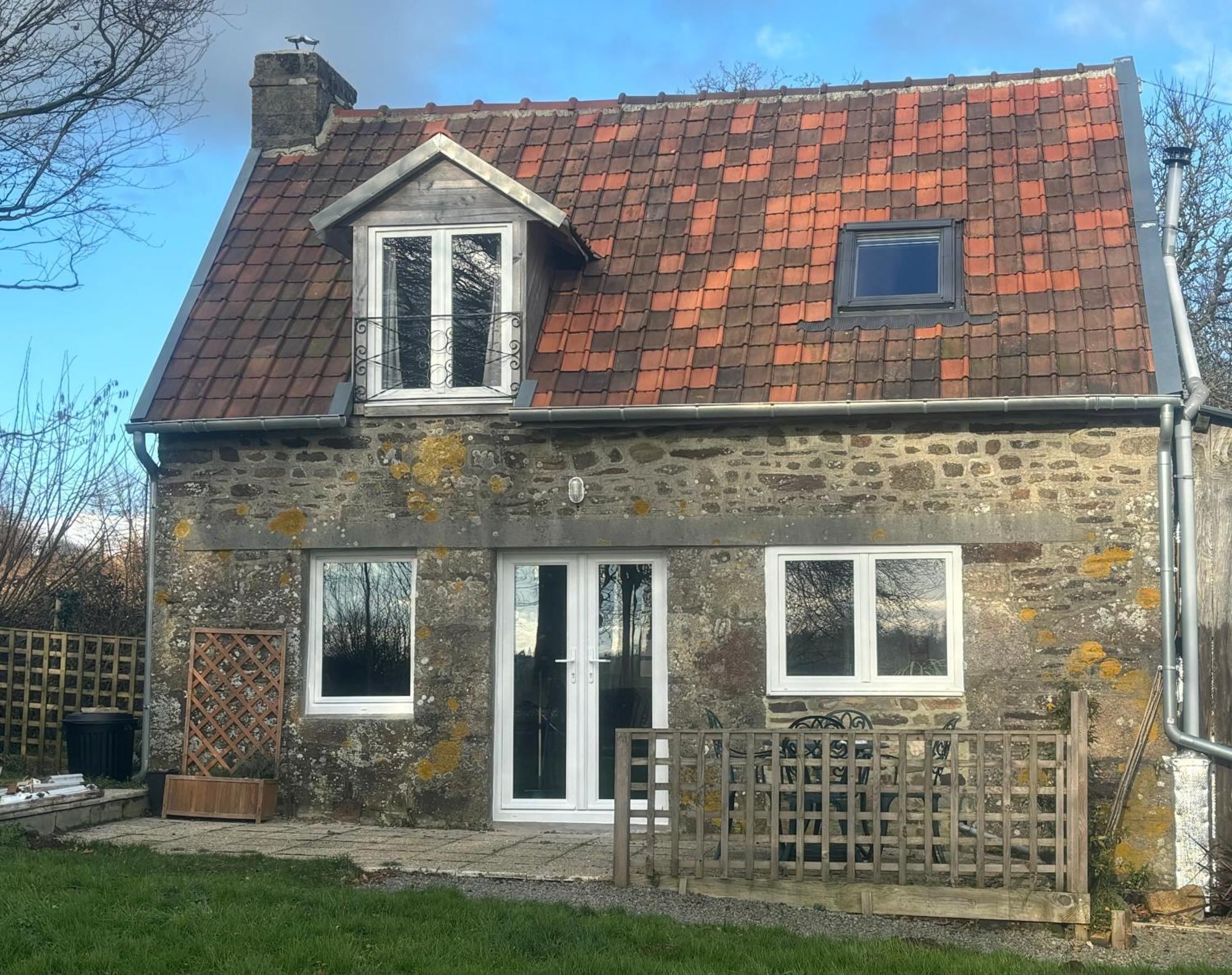 Ferme De Noyes Cottage Sourdeval المظهر الخارجي الصورة
