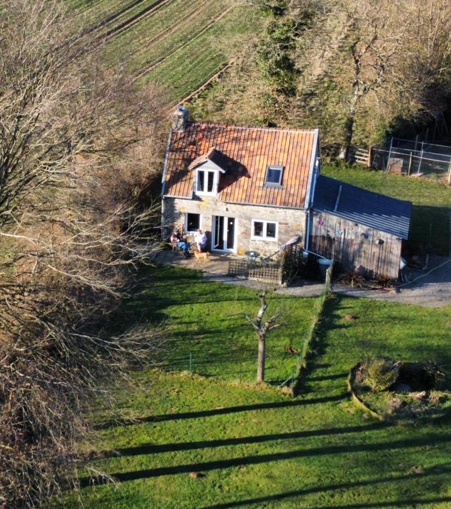 Ferme De Noyes Cottage Sourdeval المظهر الخارجي الصورة